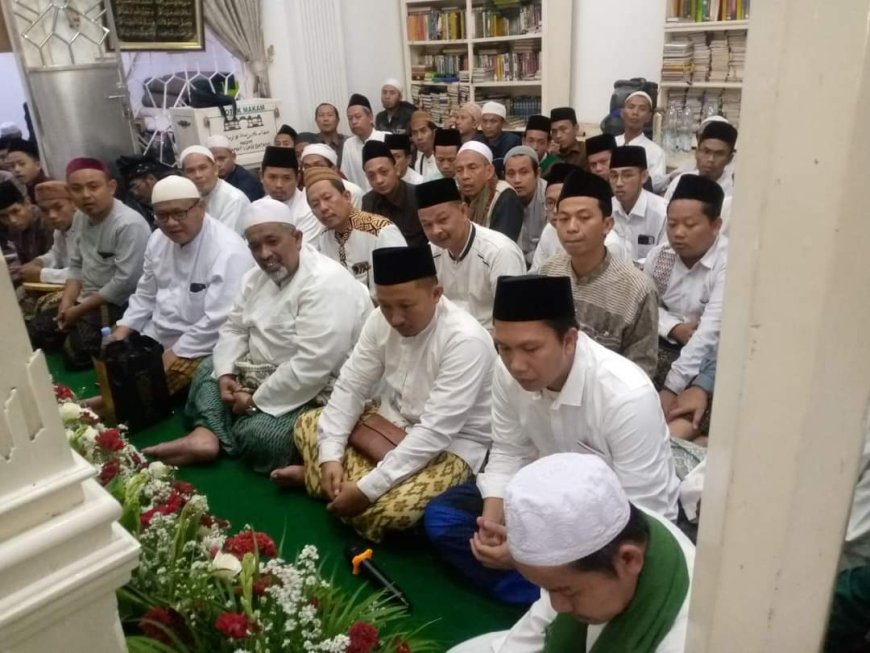 Amanah Habib Luthfi, Maulid di Makam Kramat Luar Batang Khatamkan Al-Qur'an 500 Kali