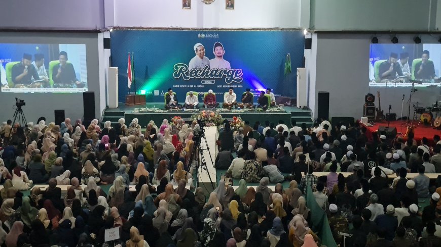 Bahas Tasawuf, Habib Husein Ja'far Ingatkan Tidak Cuma Gadget, Iman Juga Perlu Recharge