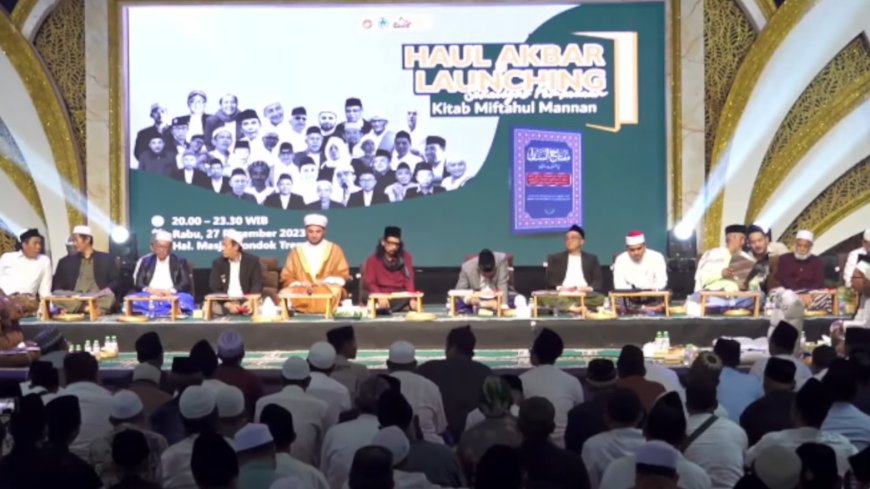 Perjalanan Spiritual Kiai Pacitan, Haul Akbar dan Launching Kitab Miftahul Mannan   