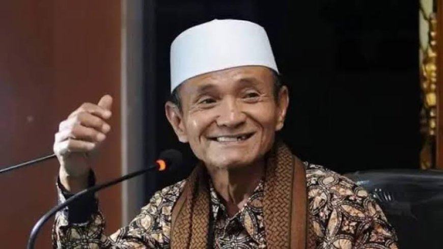 Ulama Kharismatik Buya Syakur Yasin Meninggal Dunia