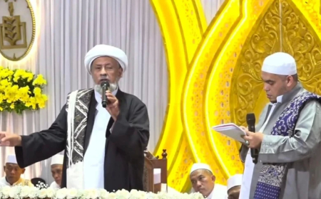 Habib Umar bin Hamid Al-Jailani dari Makkah Sampaikan Keistimewaan Malam Nisfu Sya’ban
