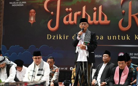 Tarhib Ramadhan, Ketum MUI Ajak Umat Islam Maksimalkan Ibadah dan Niatkan Ikhlas karena Allah