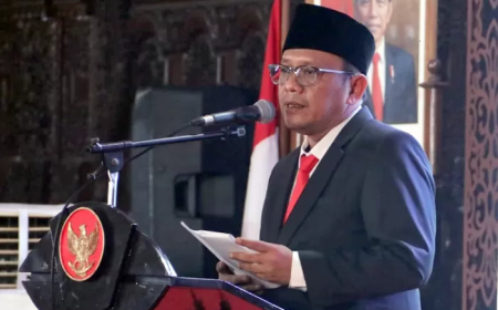 Pj Bupati Kudus M. Hasan Chabibie: Teknokrat Santri yang Dekat dengan Ulama, Raih Santri of The Year 2024