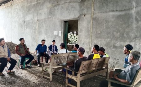 UIHC dan Perpustakaan S16 Sosialisasikan Literasi Halal di PT Munir Jaya Abadi Indramayu