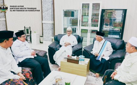 Menuju Pelantikan Idarah Aliyah, Rais ‘Ali dan Mudir ‘Ali Bertemu Rais ‘Aam PBNU