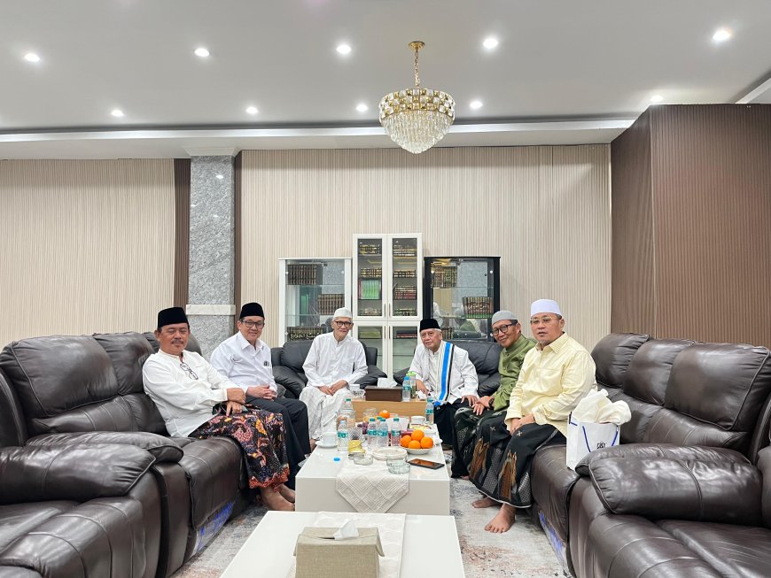 Rais Aam PBNU Terima Idarah Aliyah JATMAN