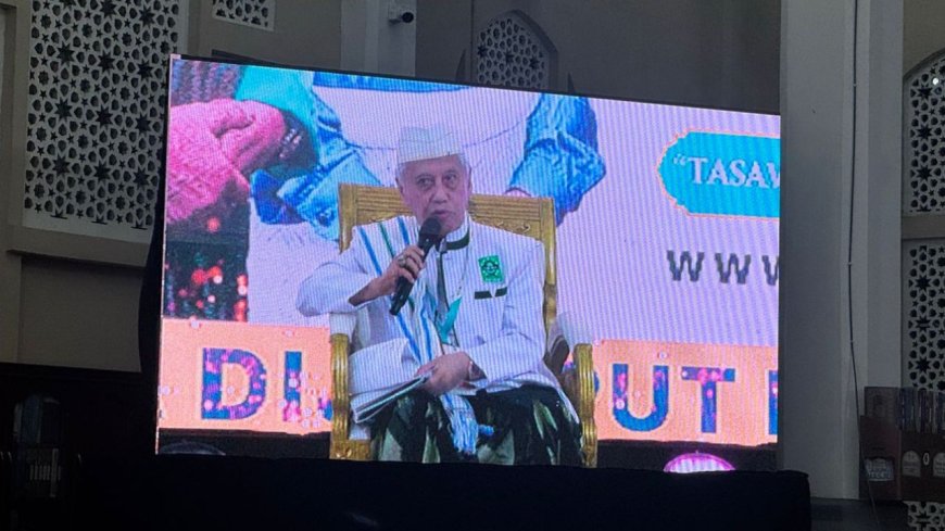 Hadir di Kota Sufi Se-Nusantara 3.0, Kiai Chalwani Bicara Soal Kontribusi Tasawuf dan Tarekat di Nusantara